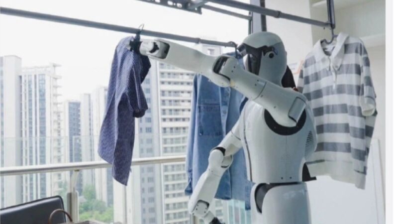 家庭通用机器人“拾光 S1”在武汉光谷发布-xn--mkro2sf1o.com