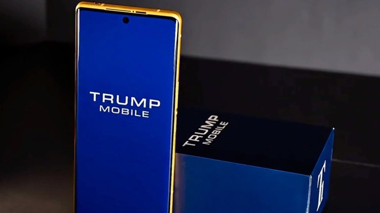 拆解显示 Trump Mobile T1 与 HTC U24 Pro