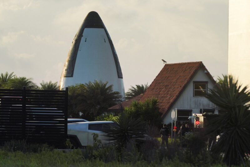 马斯克预计 SpaceX 2030 年收入达 1 万亿美元 - xn-mkro2sf1o.com-xn--mkro2sf1o.com