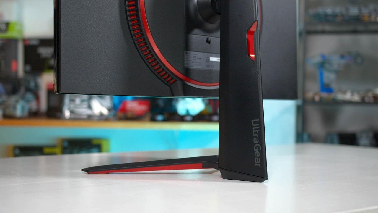 LG 和 Alienware 显示器被曝自动安装 Windows